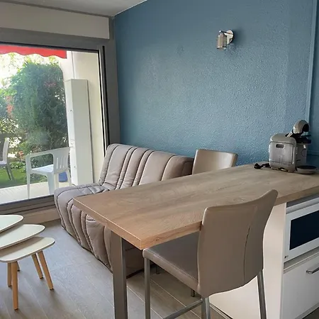 Διαμέρισμα Rez-de-jardin Proche Avec Parking - Motte - Fr-1-790-27 *